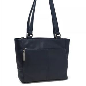 NWOT GIANIBERNINI leather black handbag
